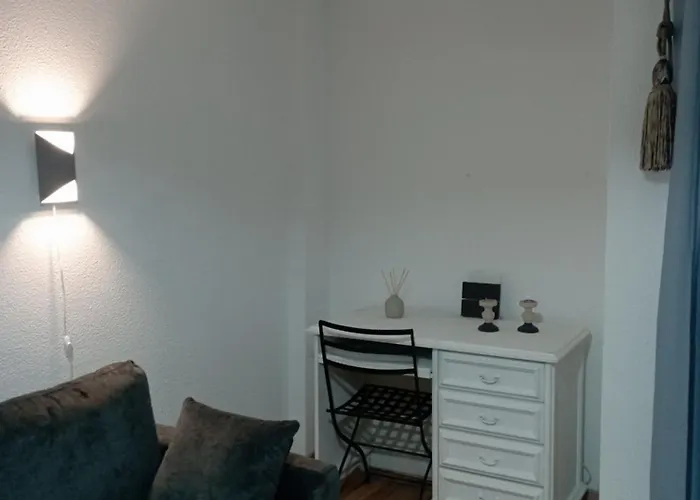 Διαμέρισμα Village House *